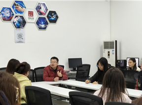 汇聚师生智慧，共筑思政金课 ——大学生国防与国家安全教育教研室召开师生座谈会