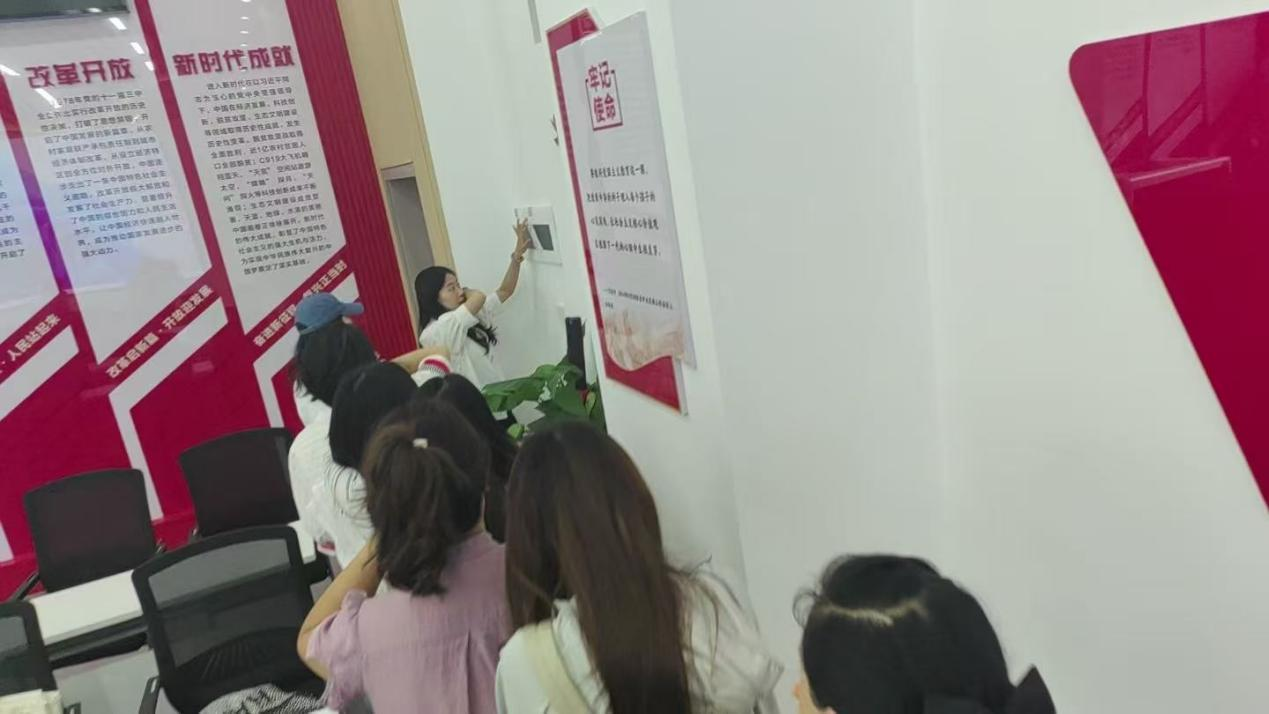 图片4 图片4